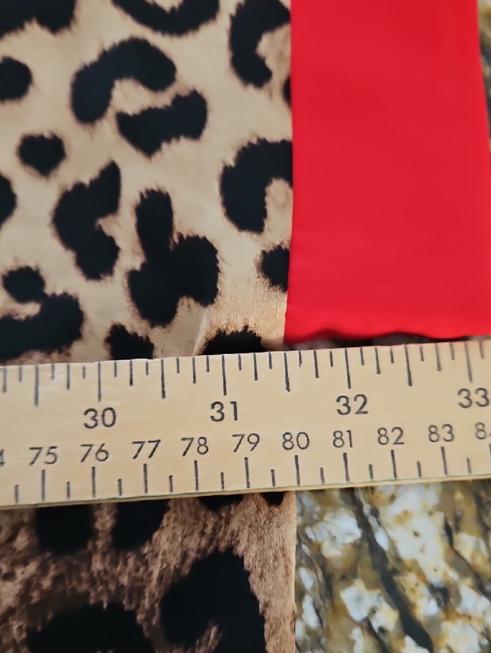 ODDI Leopard Print Button-Up Blouse with Red Cuff Detail. Size S - Picture 5 of 6